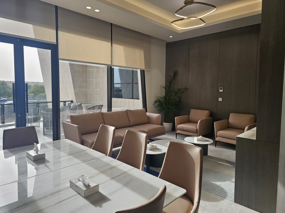 LoxoneUK's tweet image. For this office building, Loxone was chosen to deliver a unified and efficient automation system.

The result is a modern workspace where functions work together for comfort and efficiency.

👉 Discover more: bit.ly/47U4Isr

#Loxone #BuildingAutomation #LoxoneReference