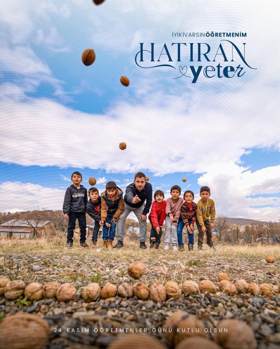 Milletimizin bizlere emaneti olan evlatlarımızı, gururla geleceğe taşıyacak olan öğretmenlerdir. 
#HatıranYeter