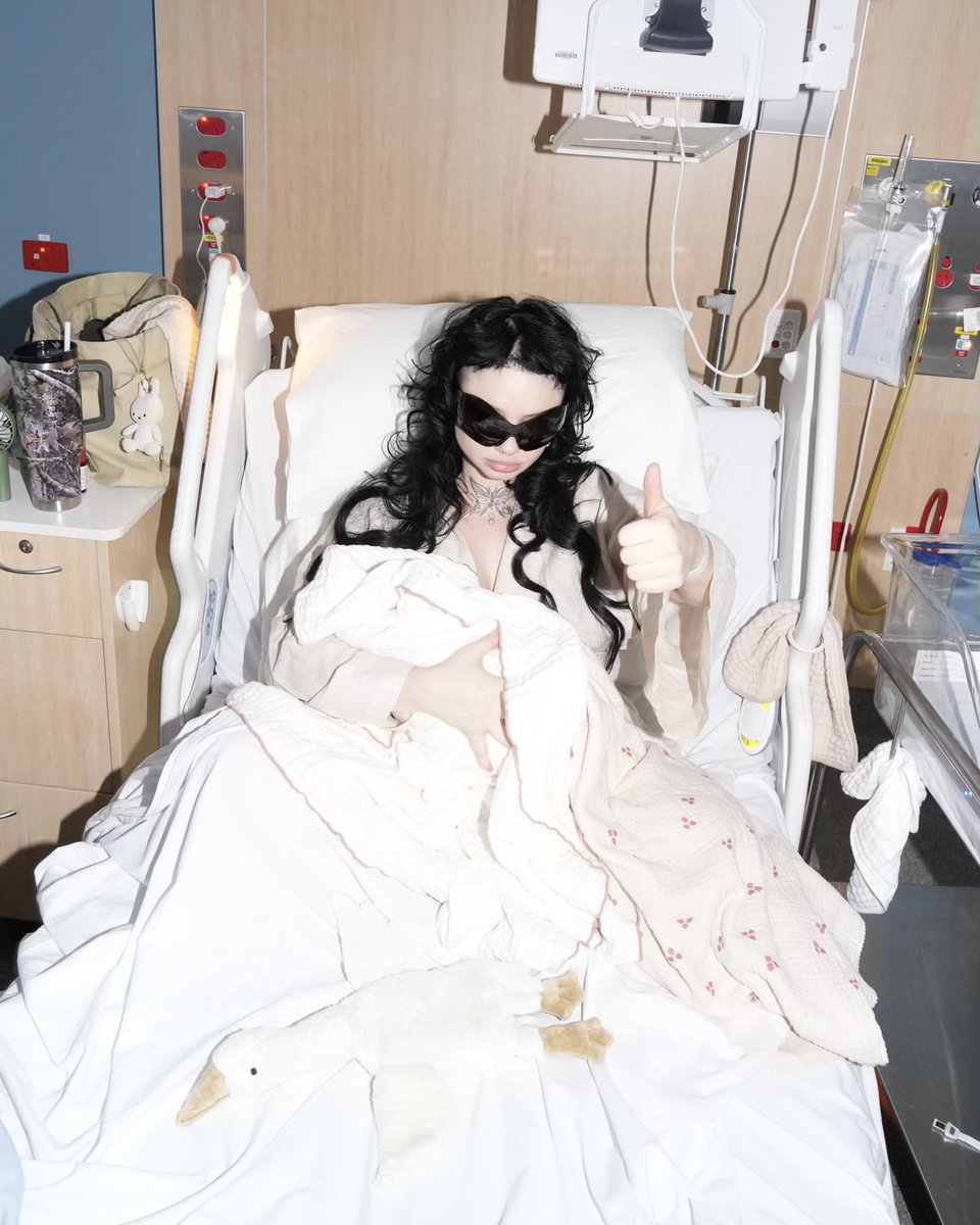 Behold! ZOSIA NOSTALGIA SPARKES