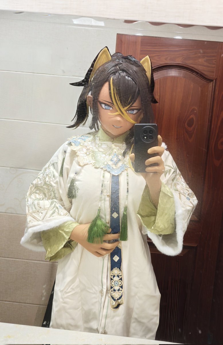 东照照照照 tweet media