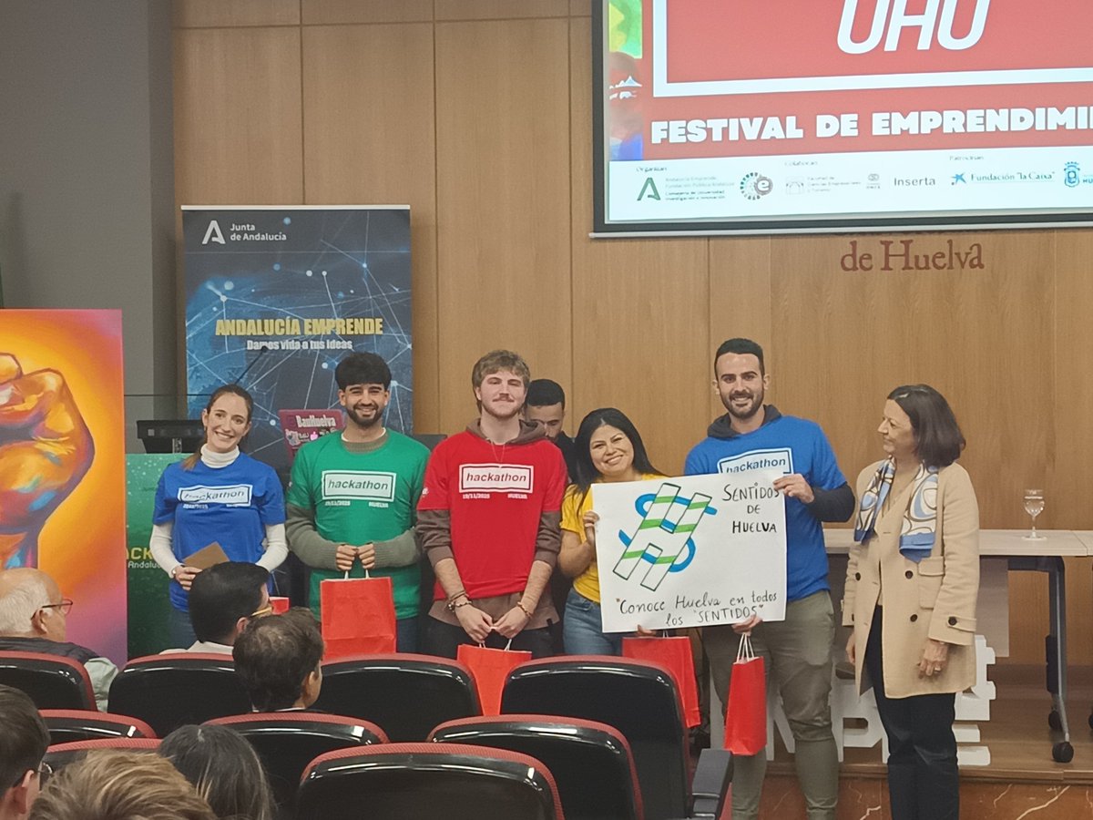 Rosario Santos tweet media