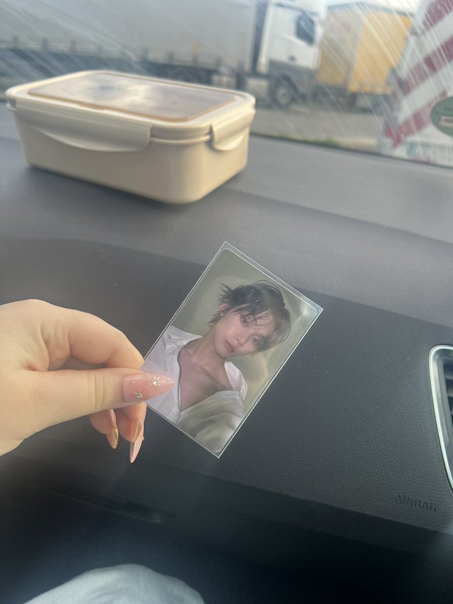 huekaizzn's tweet image. my omega princess 🥹