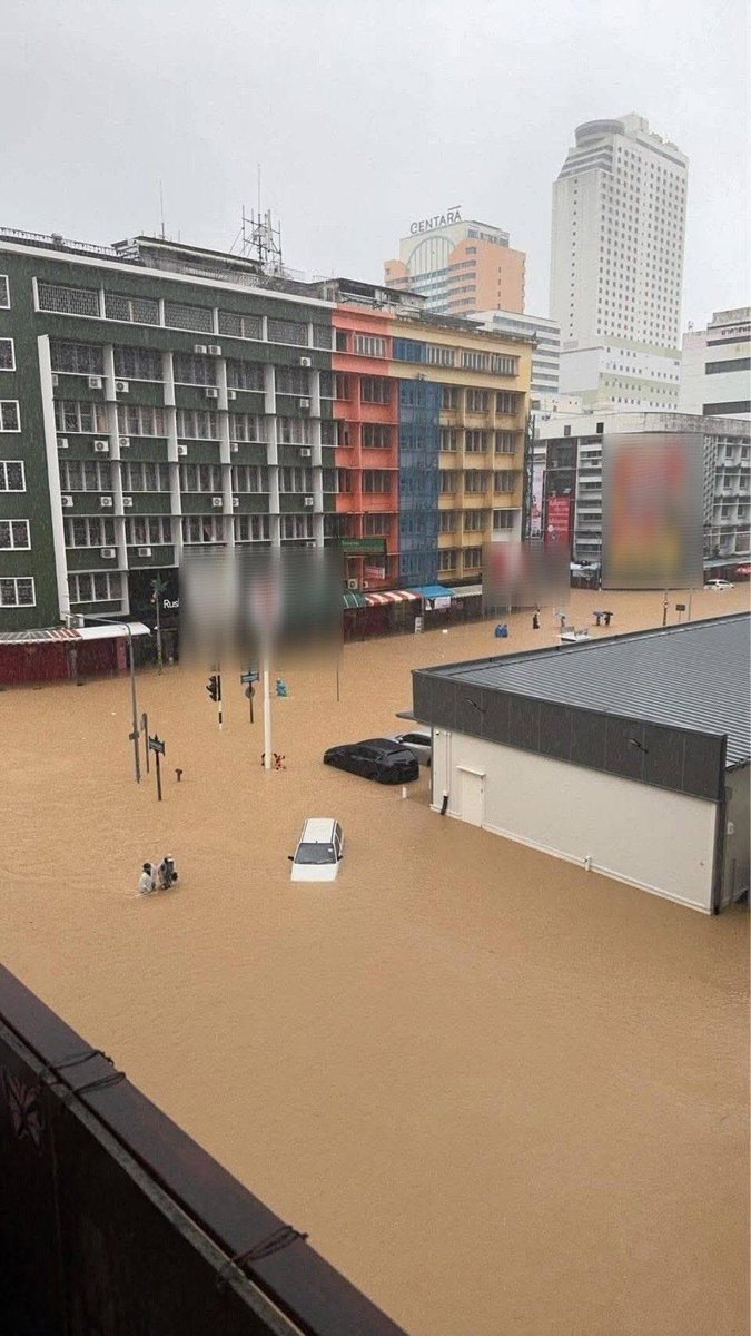 #เตรียมมอบอาหาร ช่วยด่วน

ท่านใดอยากร่วมบริจาค
หรือ จะมอบวัตถุดิบทำอาหาร ถุงยังชีพ
ยาสามัญ ของใช้จำเป็น

ติดต่อมาครับ รวมพลังช่วยน้ำท่วม

#ร่วมบริจาค_ซะกาต ได้ที่
ธ.อิสลามฯ (ibank)
มูลนิธิอุมมะตี (Ummatee)
ช่วยในไทย 0011 1863 21

#ช่วยน้ำท่วม #Humanity
#ให้100ถึง100 #Ummatee