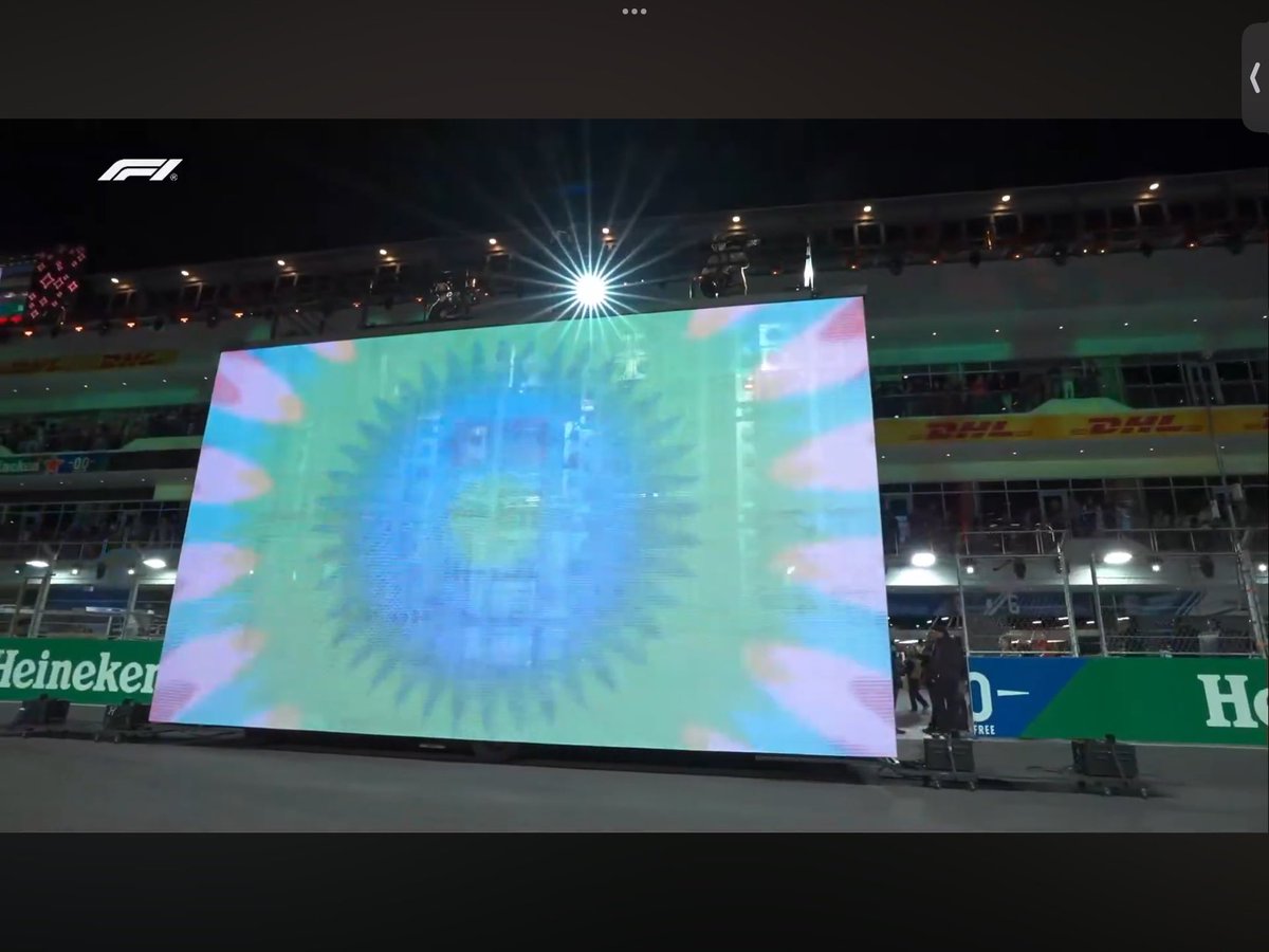 There is nothing I can do, nothing i can say.

I duno baby, maybe don't have a GIANT BLUE GREEN SUNFLOWER ON THE SCREEN.

Might be a good place to shut the rats up, yano.