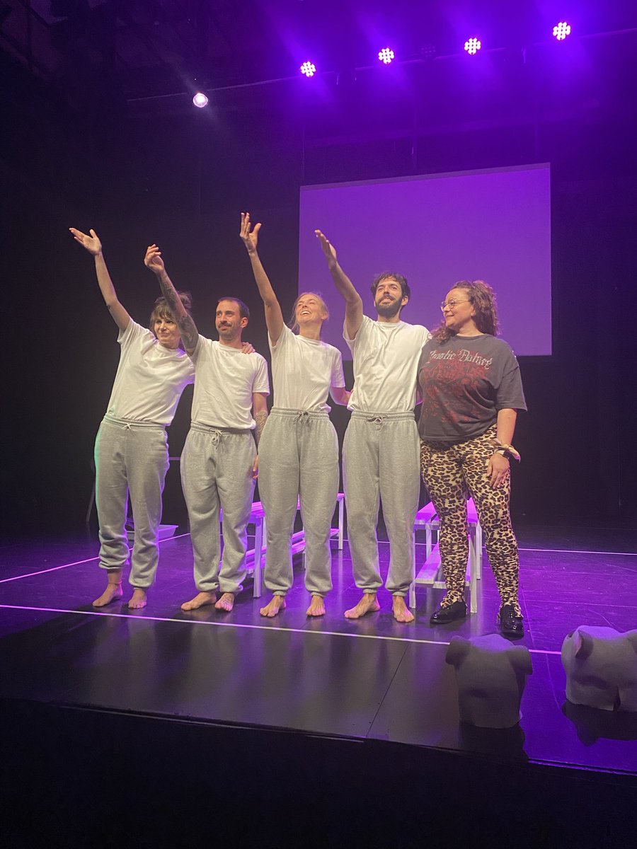 “Contención mecánica” de <a href="/t_invisibles/">Teatro Invisibles</a> al <a href="/TeatredelMar/">Teatre del Mar</a>. Gràcies per comptar amb la veu #EnPrimeraPersona d’Obertament Balears. Avui, darrera funció!
#ZeroContencions