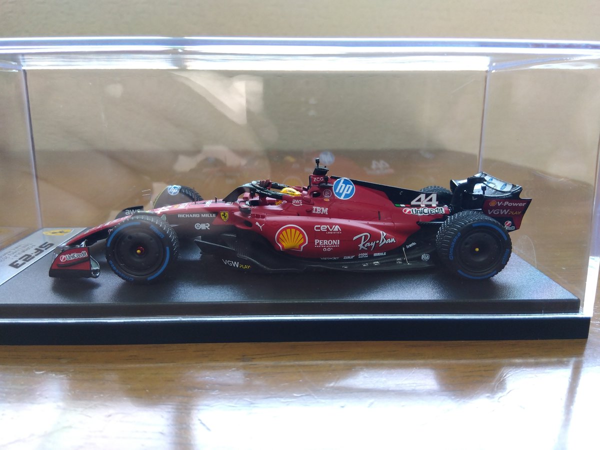 tomonoriishii14's tweet image. ＃looksmart #ferrari #hamilton #ルックスマート ＃フェラーリ ＃ハミルトン
ルックスマート1/43、フェラーリSF-23のハミルトンのフィオラノテストカー。イイね^^