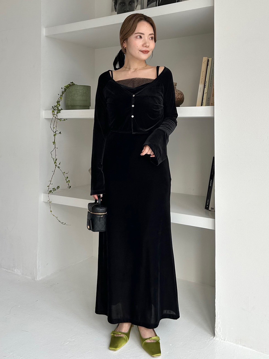 【鈴木愛理さん着用】エイミーイストワール　シームレススイッチフレアワンピース 鈴木愛理さん着用】エイミーイストワール シームレススイッチフレア