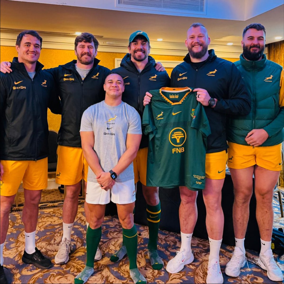 Slipcatch's tweet photo. Cheslin and his locks!! https://t.co/DGLFGYRjFM