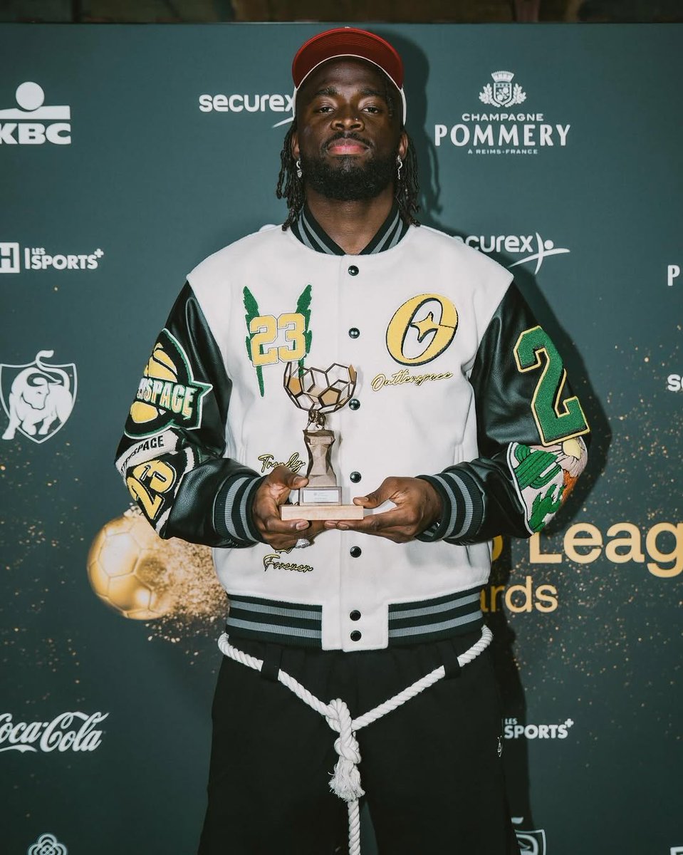 _FOMK's tweet image. Happy birthday Tolu Arokodare! You&apos;ll always be a star that shines bright whereever you go🌟

#ToluArokodare