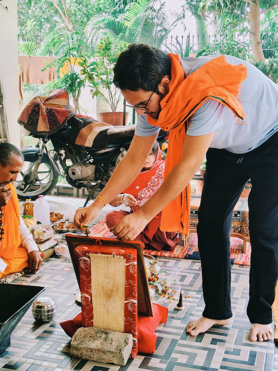 nirajkumar1988's tweet image. पूजा