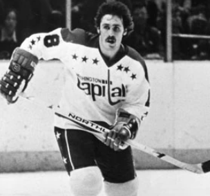hockey_vintage's tweet photo. Happy birthday to the former NHLers born ON THIS DAY in hockey history (December 1st) Part 2:

Rick Bragnalo (74)
Mike Gillis (67)
Steve Dykstra (63)

#VintageHockey #NHL https://t.co/0Q7Xq2ksLn