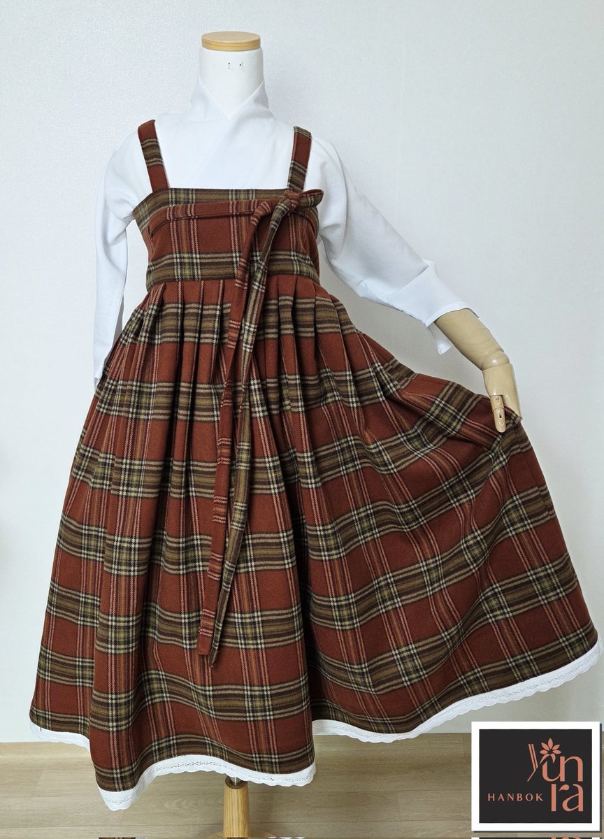 Yunra_Hanbok's tweet image. 🌼월, 수요일에는 베리 레이스랑 메이플피칸타르트 1벌 더랑 체리/레드베리타르트 4벌씩 더 작업할 예정이어요!
화요일은 촬영과 스터디, 수업이 있어 하루 쉽니다☺️