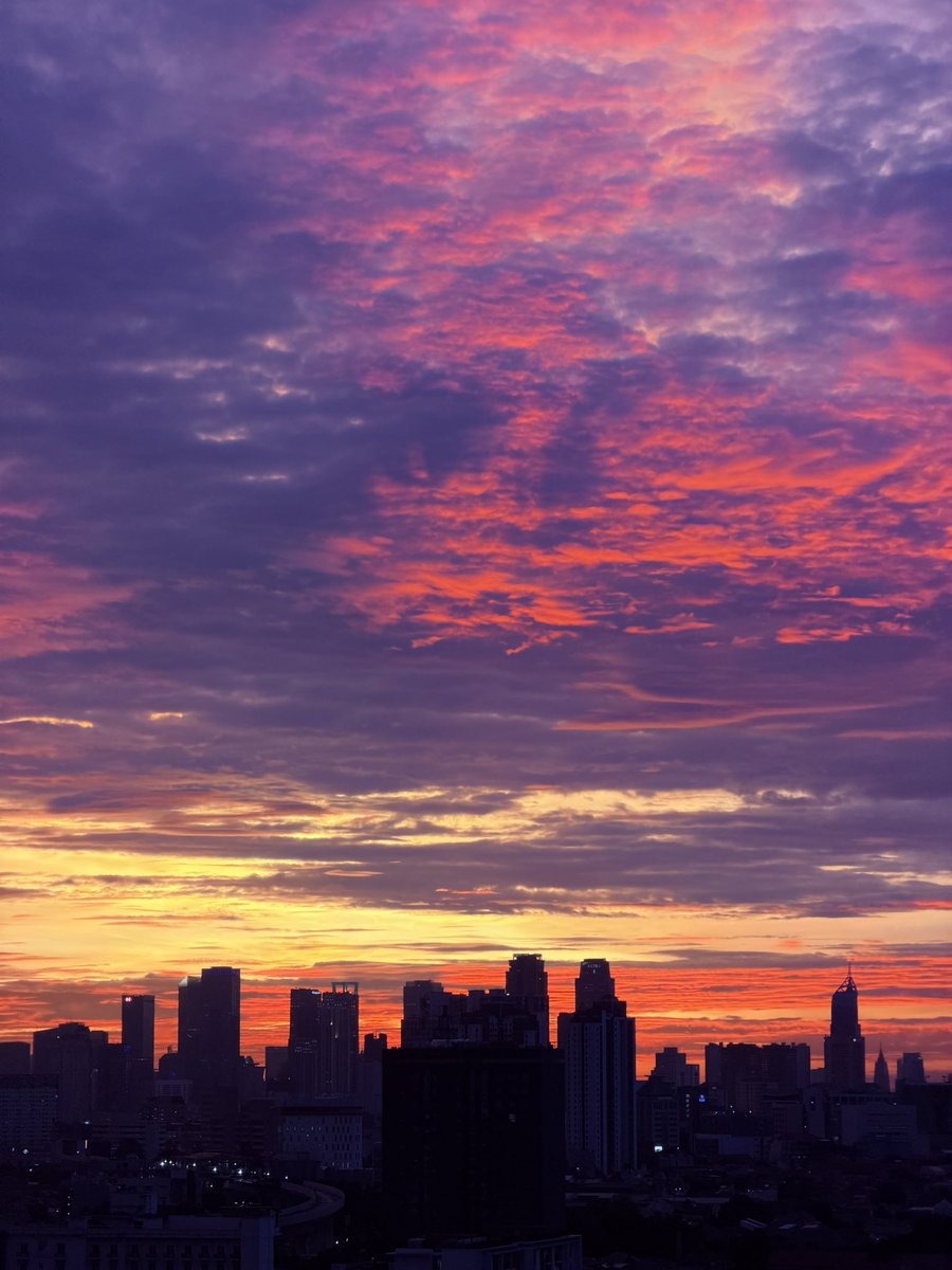 thisiskiddo's tweet image. Gak di edit🥺