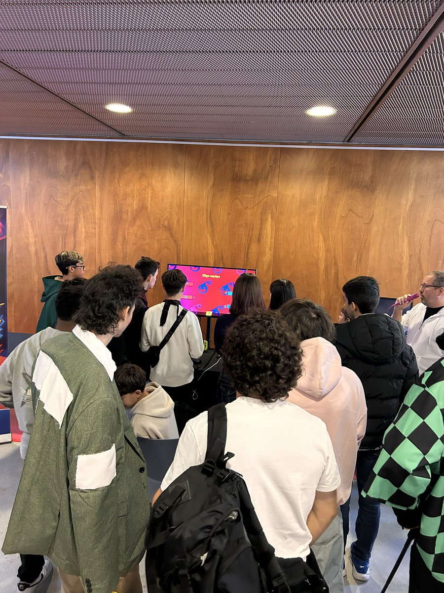 ¡Vuelve la locura a <a href="/MurciasereManga/">Yomeremango</a>!

Nuestro primer torneo de hoy está on fire 🔥

Esta tarde a las 17h, tendrás una nueva oportunidad de conseguir grandes premios.

Nos vemos en la planta baja del anexo de <a href="/AUDITORIOMURCIA/">Auditorio Regional Víctor Villegas</a> 😉🐰💥🏐