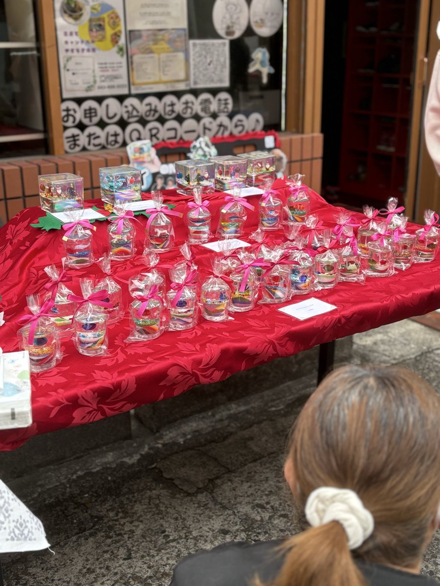 non15926's tweet photo. 今日は本祭りでした。
本番のお祭りかと思いきや、古本祭りでした笑
クリアキャンドルが結構売れたなぁー

@ONEGAMEyachiyo https://t.co/D7tcO2OPBt