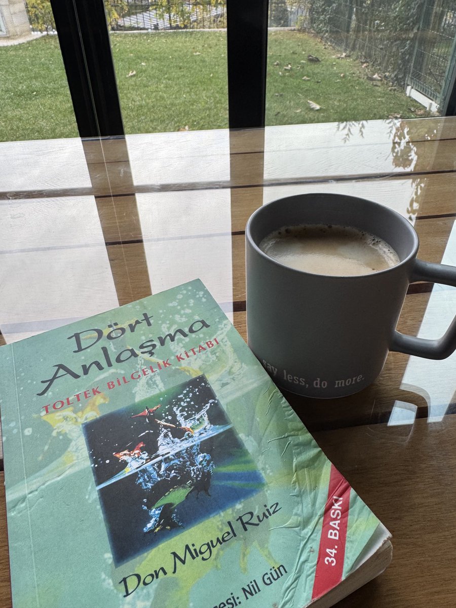 Sema06565255's tweet image. Neden hep iyiler hasta? #Mod #Pazar ☕️