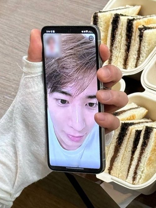 fluffy_Yeonjun's tweet image. 🐱🤳🐱