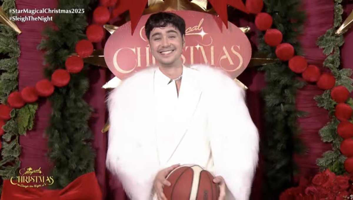 beadologyph's tweet photo. Here comes the Prince 😍 rom-com Heartthrobe indeed 🧡💛🧡

#AnthonyJennings
#StarMagicalChristmas2025
#SleighTheNight https://t.co/cflPtk0fsB