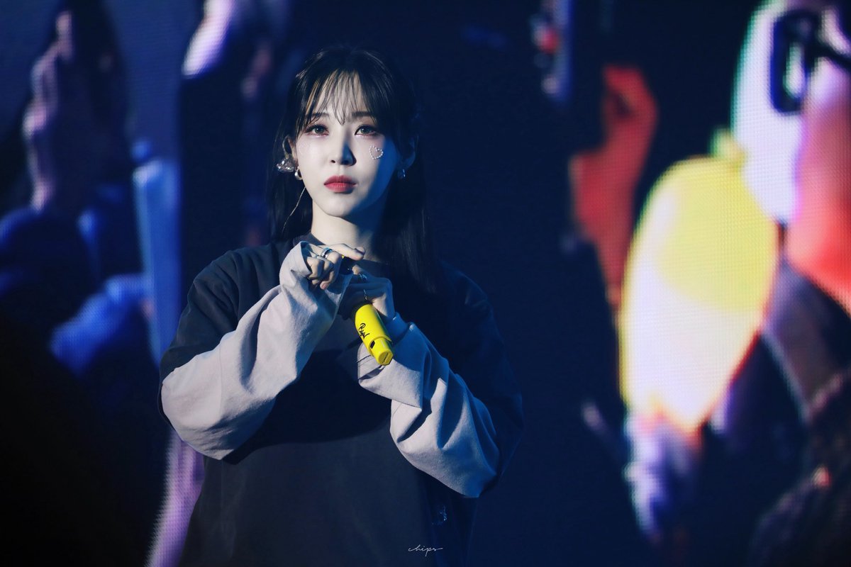 CHIPS_1020619's tweet photo. 251122 MUSEUM : village of eternal glow Seoul D1

#마마무 #MAMAMOO 
#문별 #MOONBYUL https://t.co/rOzVld41Oj