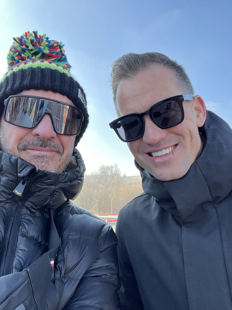 tiskarzpardubic's tweet photo. A nesmí chybět legenda cyklokrosu 💪🚴😎 #cyclocross #stybar https://t.co/66aZJjKgV9