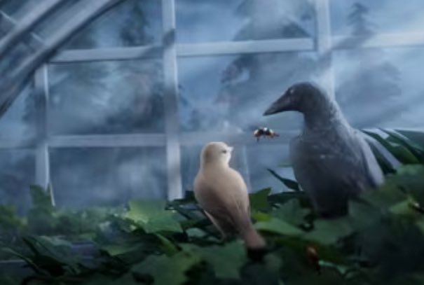 DEROSSMAXXING's tweet image. details in the new trailer i see so far:
- manor massacre flashback in the walls
- nightmare is at the end of the hallway so melly was probably trying to attack him
- nightingale and raven with little alice and orpheus on the glass