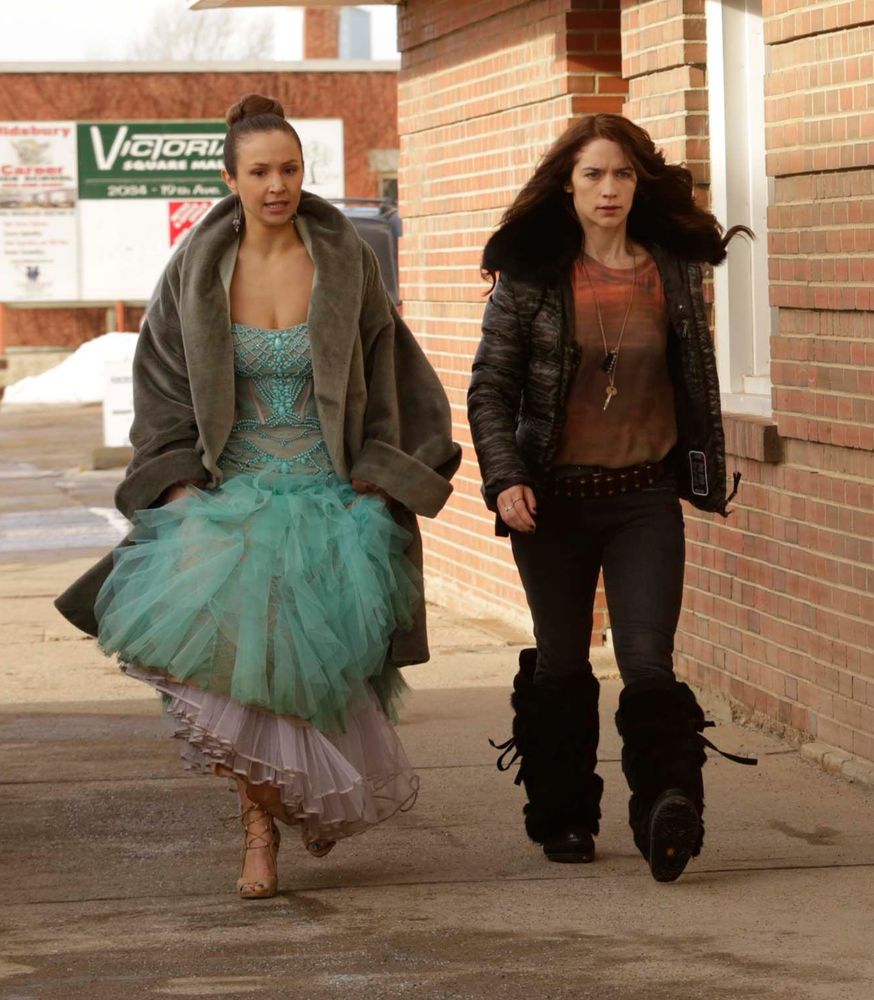 delmacgirl's tweet image. #Earpsistersunday S1 moments #Wynonnaearp #vengeance