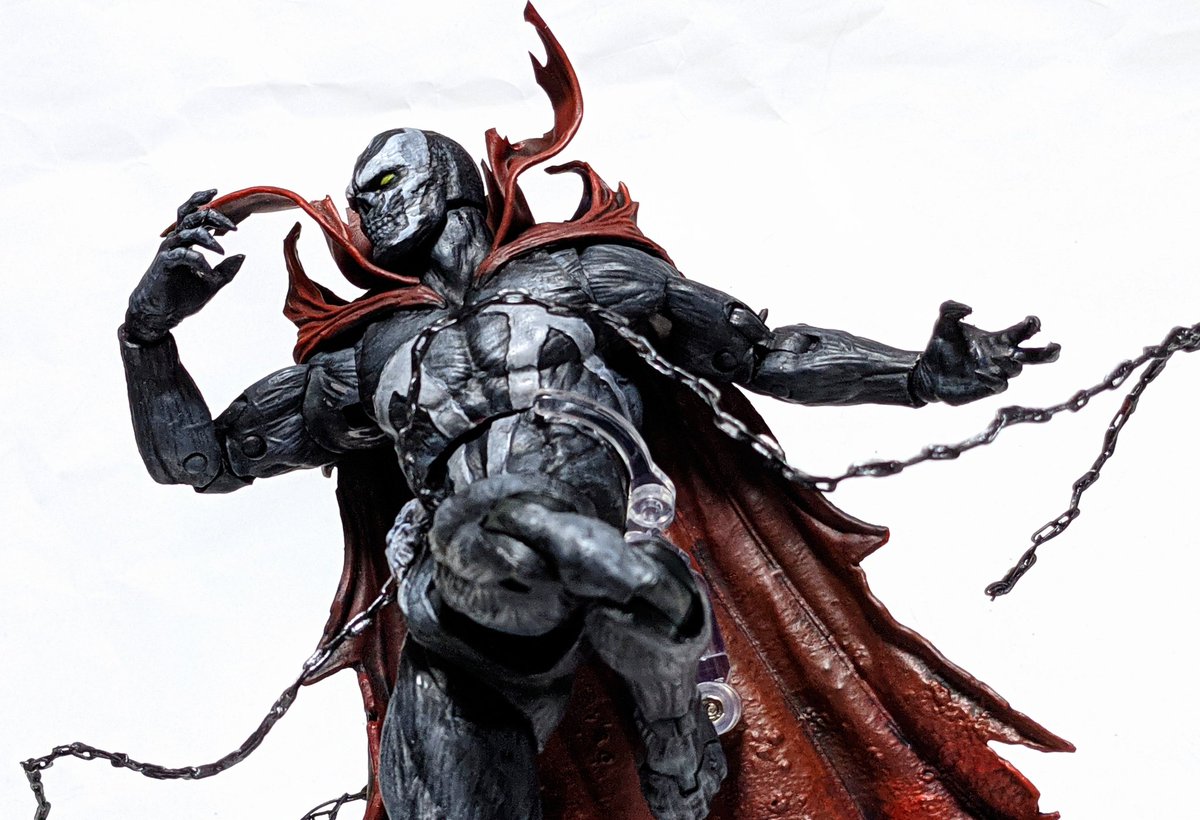 livesho_8459's tweet image. #アメトイカスタム
マクファーレントイズ製 CALL OF DUTY版スポーンを数種ミキシングして
『KING SPAWN』風味にカスタム。

直近に発売されたバーントスポーンの素晴らしい造形のヘッドを使いたい…！と考え、ホラーテイスト強めに。
#カスタムフィギュアが見れるタグ 
#SPAWN