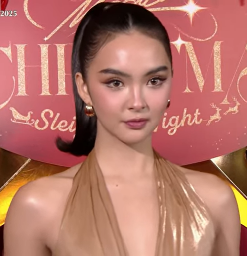 Grabe ang face card!!! Ang pretty ni Kaisha! Mas bet ko ang lewk niya this year. Very elegant and regal! Treww.

KAI DREAMLIKE BEAUTY