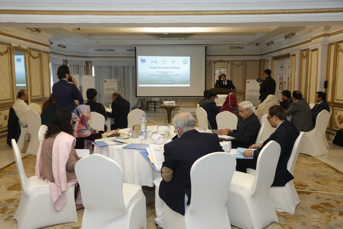 PIPS_GOV's tweet image. PIPS in collaboration with the Mustehkam Parlimaan an EU-Funded Project, organized a Strategic Planning meeting with the *Strategic Planning Oversight Committee* from 21st to 22nd November, 2025 for the Honourable Members of Senate of Pakistan at PC Bhurban, Murree.