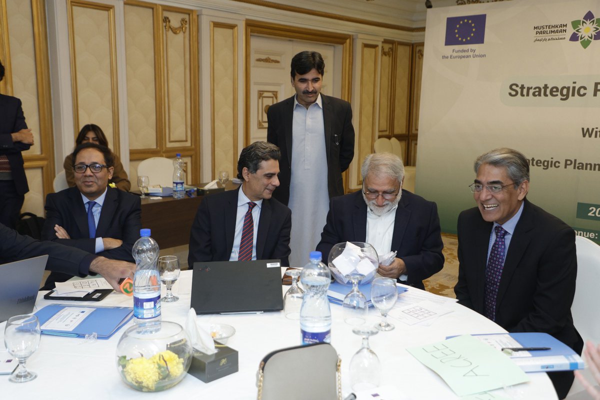 PIPS_GOV's tweet image. PIPS in collaboration with the Mustehkam Parlimaan an EU-Funded Project, organized a Strategic Planning meeting with the *Strategic Planning Oversight Committee* from 21st to 22nd November, 2025 for the Honourable Members of Senate of Pakistan at PC Bhurban, Murree.