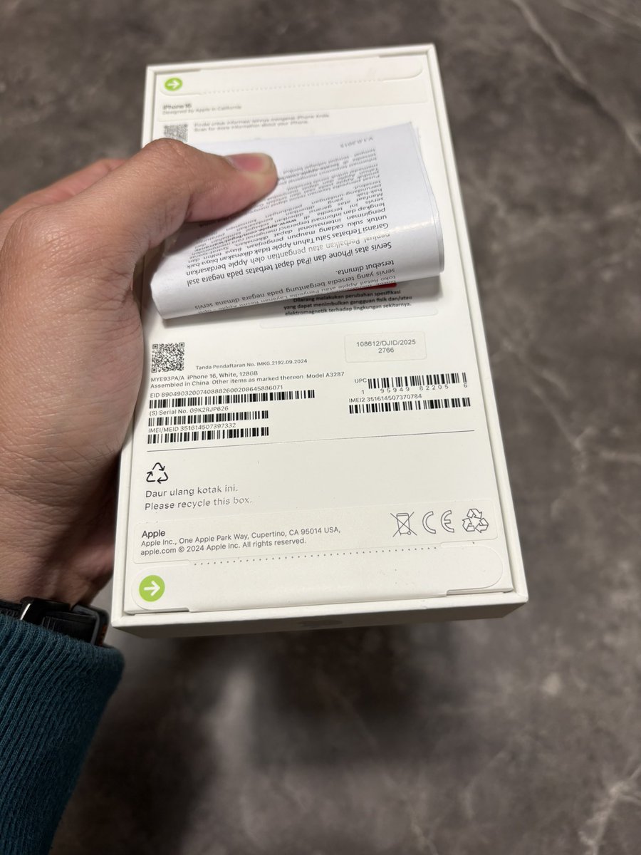 randomshtguy's tweet photo. Mau dijual aja ya

iPhone 16 128GB iBox
BNIB belum buka segel
Fullset sampe invoice

13,5 nett jangan ditawar lagi

Ambil ke lokasi aja ya

Lokasi Tambun Selatan https://t.co/Yt7LaicKZ5