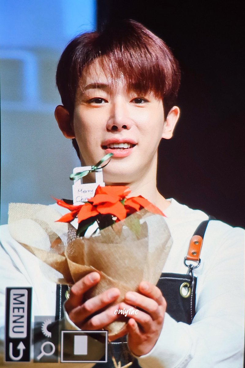 only1HO's tweet image. 251123 
#원호 #WONHO #ウォノ ·