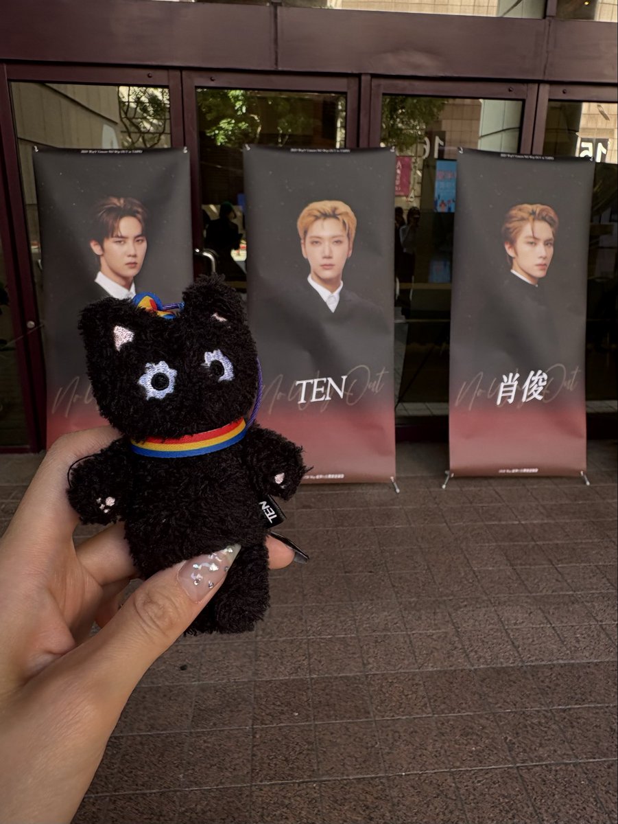 mpompom__'s tweet photo. 今更ながらですが台湾最高だった！！！この公演何回でもみたい🥹日本で終わりかと思ったけど直前で決めてよかった🥹 https://t.co/eCQHY2MNZH
