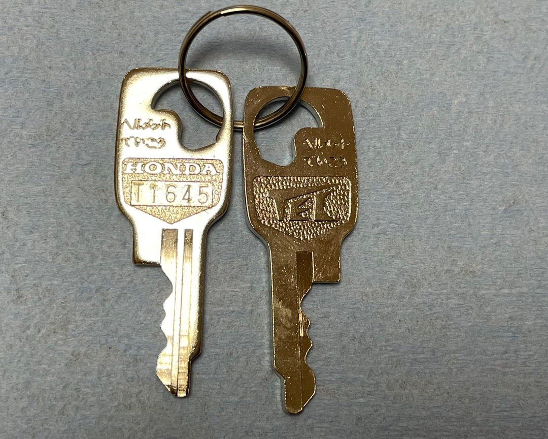 53180_GAR_000ZA's tweet image. この鍵 ヤフオクで定期的に探してるけど全く出てこない…