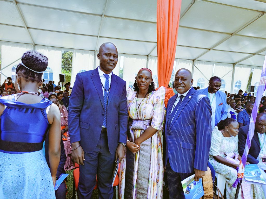 NamuyanjaChr's tweet image. Sunday for God and today we have been at Christ the king day at Kitovu diocese Masaka joined by my sisters and brothers from @NUP_Ug Family Hon  @GorrethNamugga  Hon Veronica Nanyondo, Hon John Poul Npalanyi and Hon @JosephSsewungu . #AnewLwengoNow @brucenahabwe1 @WXxiwa