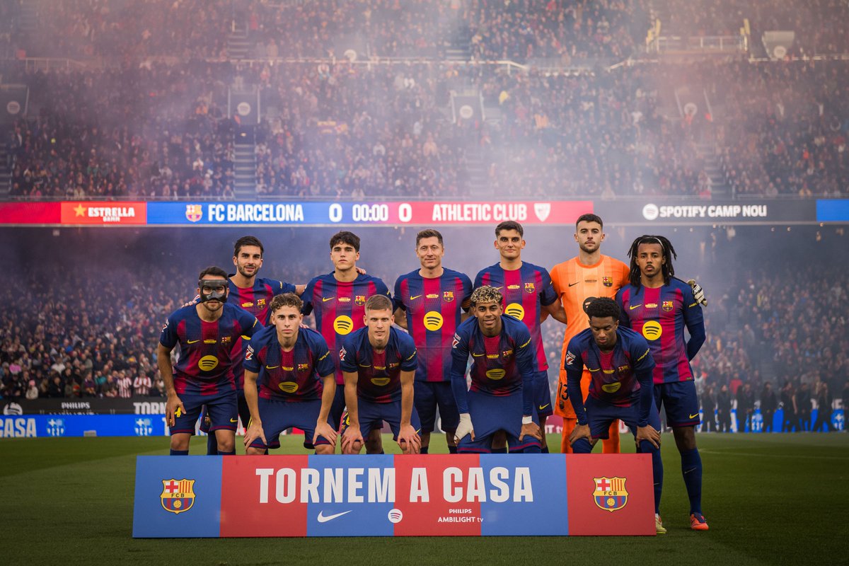 Aquest és un XI històric.
El primer de l'Spotify Camp Nou. 
I amb 7 futbolistes nascuts a Catalunya. 💛❤️