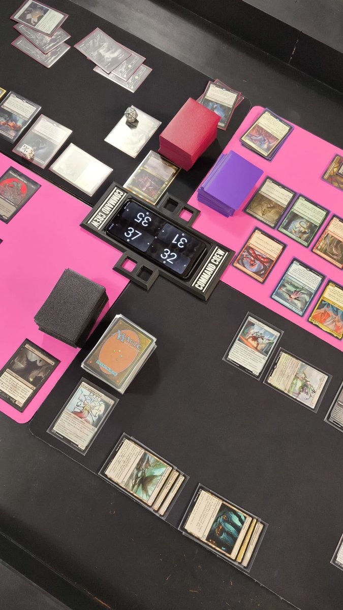 Command_Crew's tweet image. COSITAS 👀👀👀