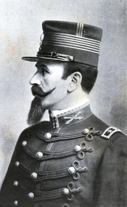 glafferriere's tweet image. LA DESIGNACION DEL GENERAL PRESTI COMO MINISTRO DE DEFENSA
1) A mi juicio, el designado ministro empieza con el pie derecho. Basta ver la declaracion del inútil, impresentable de @RossiAgustinOk, toda la serie de idioteces que asombrarían a Darwin que escribe el pasquin @pagina12…