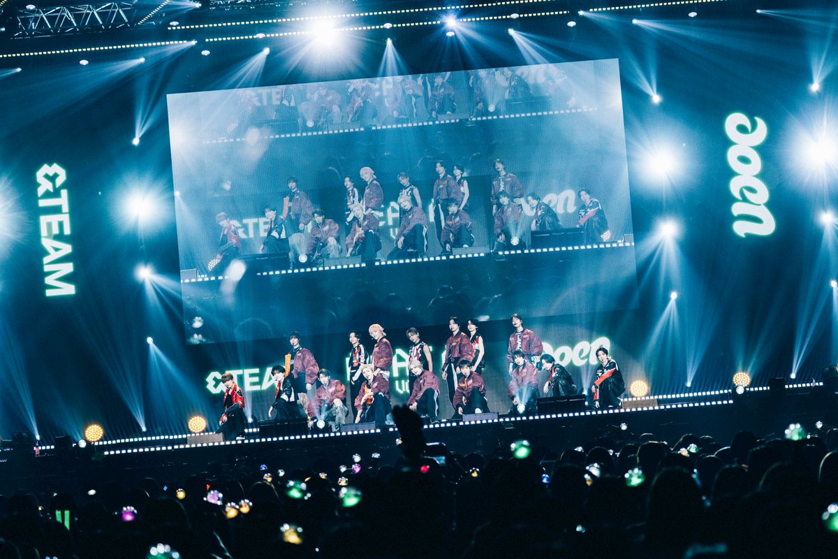 BEAT_AX_FES's tweet image. ／
BEAT AX VOL.7
&amp;amp;TEAM / aoen Special Night
【DAY1】LIVE PHOTO📸
＼

初日公演の熱狂のステージの様子をお届け🎁
日本での初披露曲、さらにコラボステージも
目が足りないくらいの盛り上がりでした👀

バラエティーコーナーでは
写真撮影OKな時間も🎄✨…