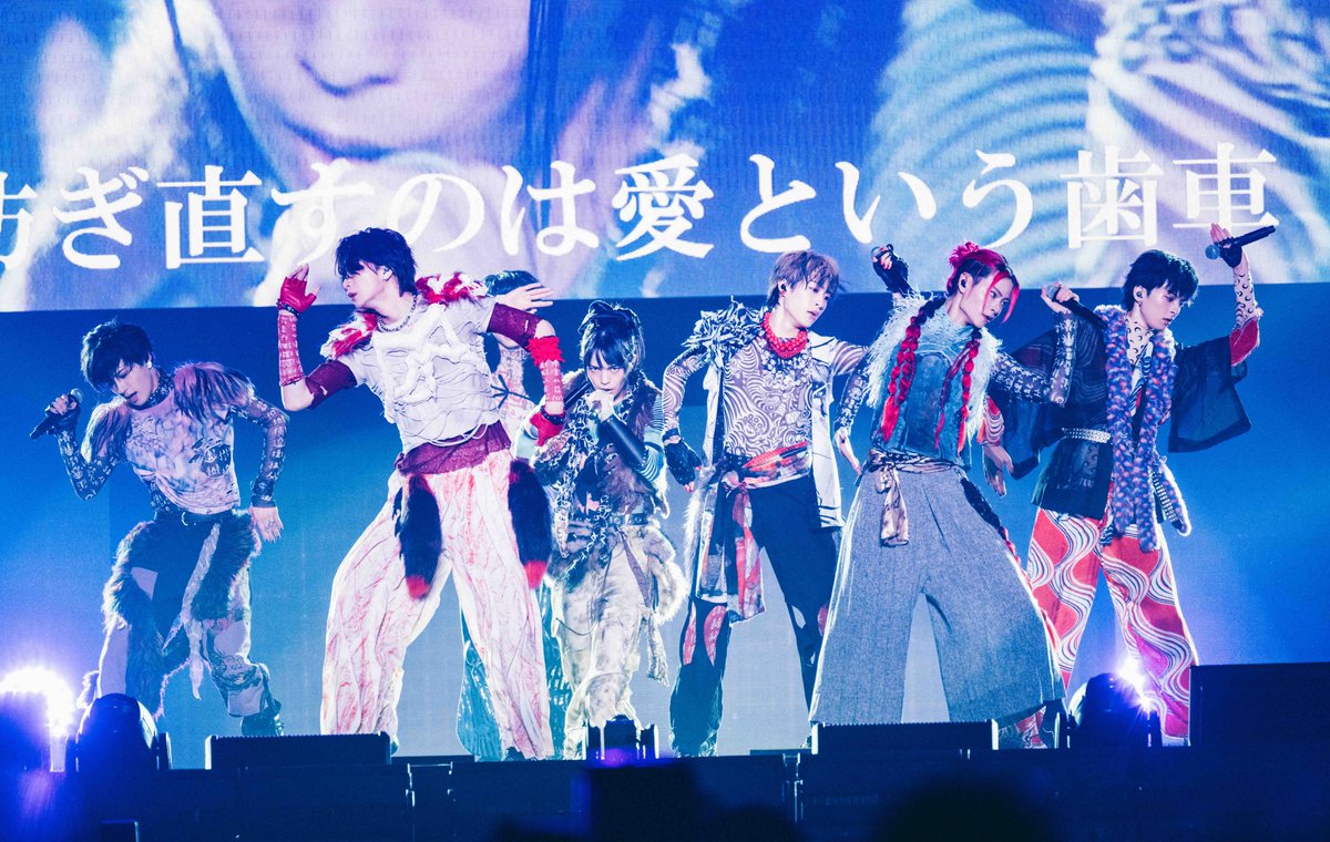 BEAT_AX_FES's tweet image. ／
BEAT AX VOL.7
&amp;amp;TEAM / aoen Special Night
【DAY1】LIVE PHOTO📸
＼

初日公演の熱狂のステージの様子をお届け🎁
日本での初披露曲、さらにコラボステージも
目が足りないくらいの盛り上がりでした👀

バラエティーコーナーでは
写真撮影OKな時間も🎄✨…