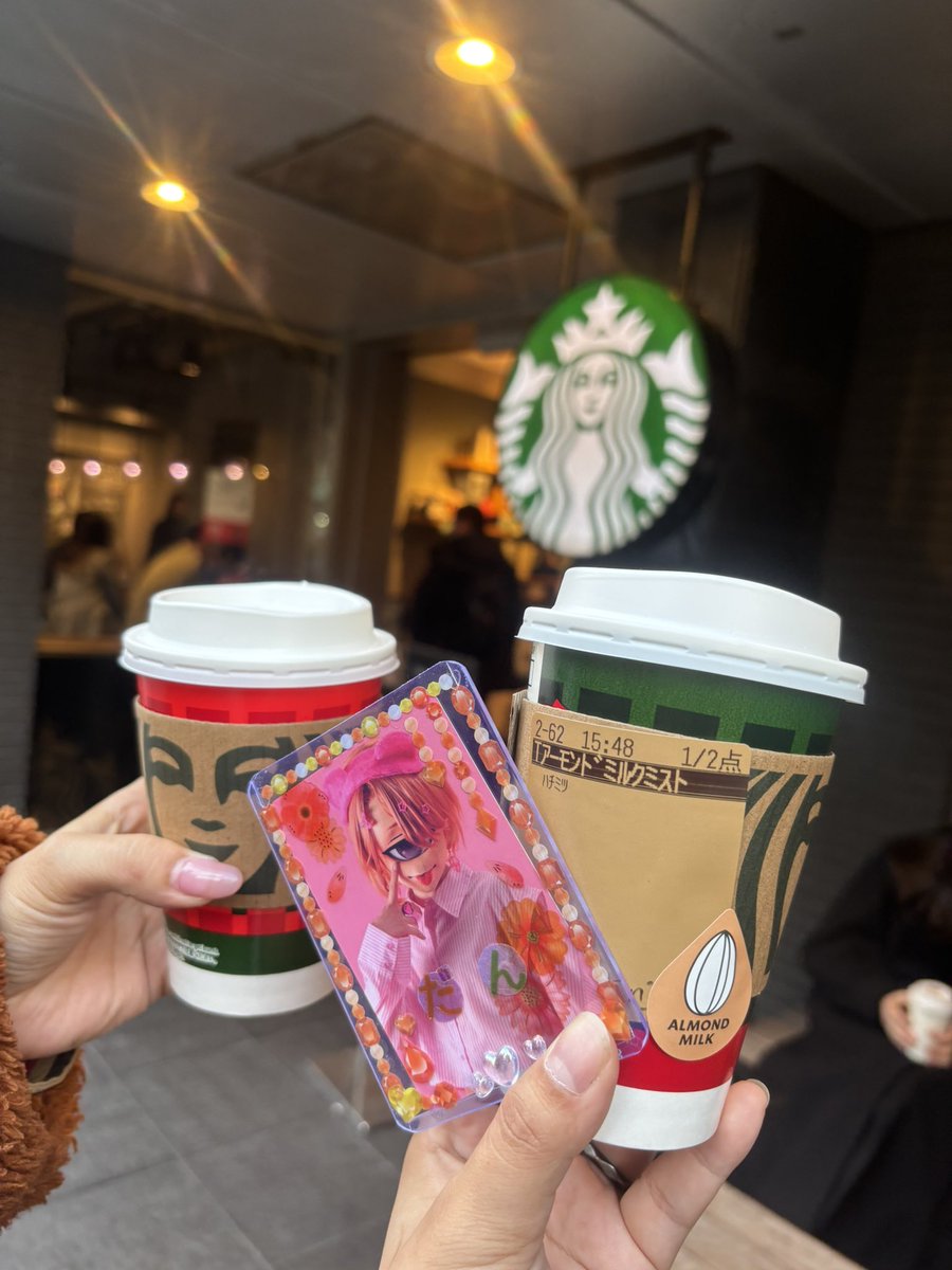 bashio_'s tweet image. アカウント復活めでたい！！
SAKUさんはじょいふるめどれー
わたしはカフェミスト🐝