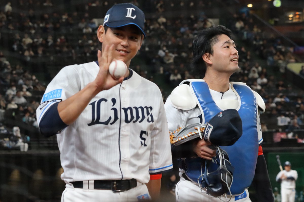 2__Iris's tweet photo. このバッテリー撮れただけでも大満足のファンフェス✨✨✨

#西川愛也 
#今井達也
#seibulions https://t.co/bmRJLOln6o