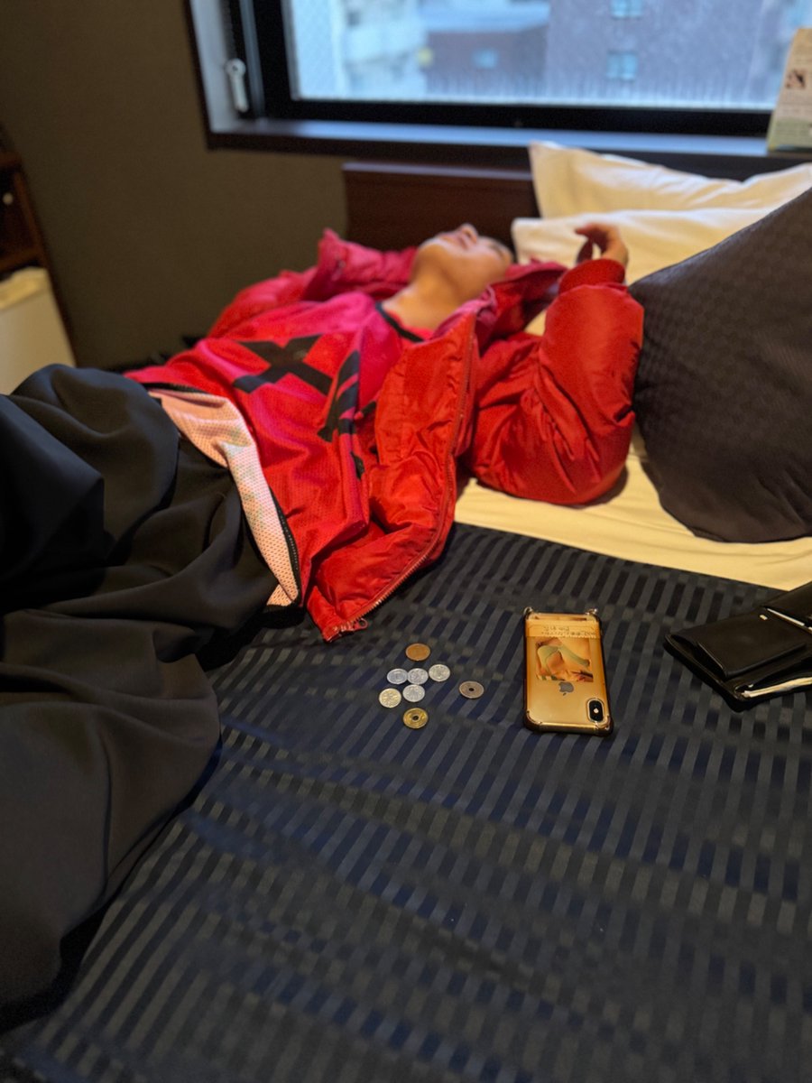 jun_pon_u's tweet image. 北海道遠征なのに財布に25円しか入ってないオタクがいて横転
十味ちゃんこういう人とは結婚しない方がいいよ（）