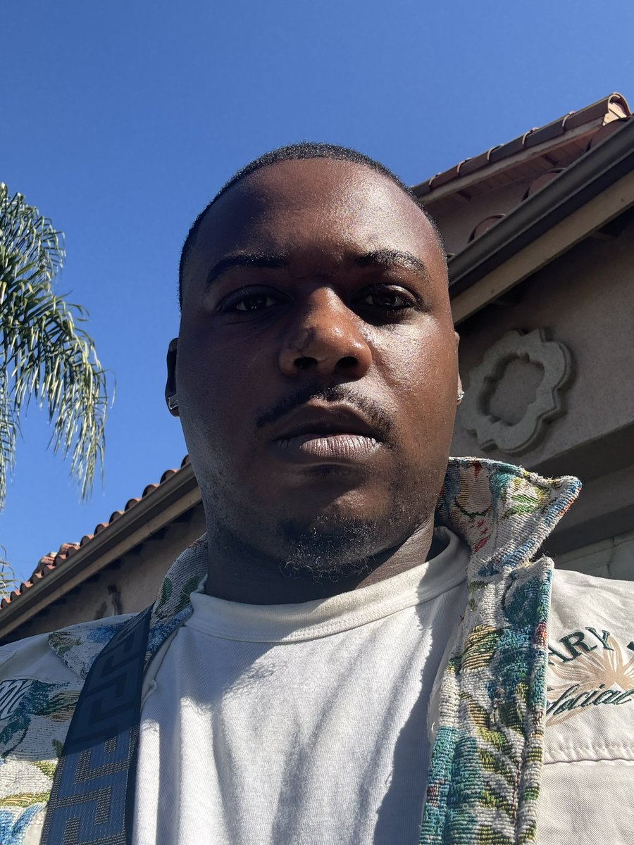 Get it (@diggherguts) on Twitter photo 