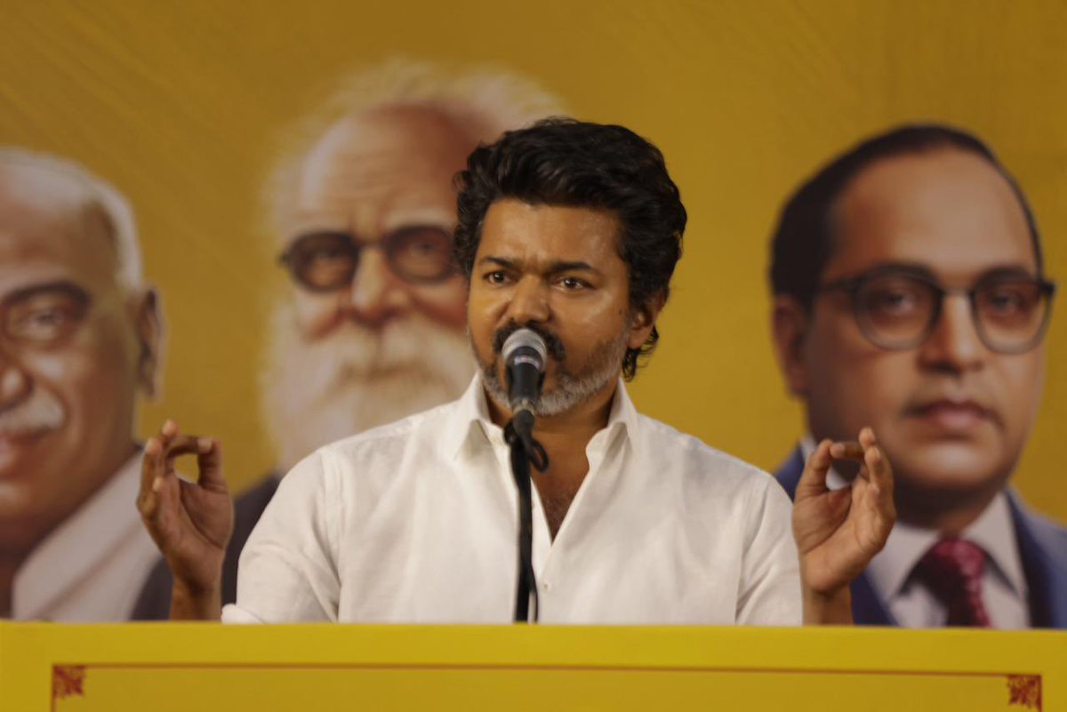 VTLTeam's tweet image. HD pics from the event 

#ThalapathyVIJAY