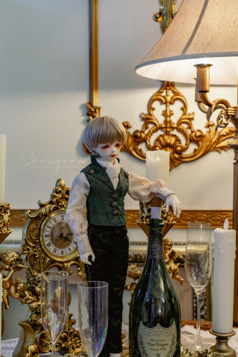 swan_vn's tweet photo. #WD_Family
화려한 연회 속에서도 눈에 띄는 존재
#블루페어리 #bluefairydoll
#TF발렌타인루이스 #TF_LouisValentine https://t.co/nQtFjrq4ds