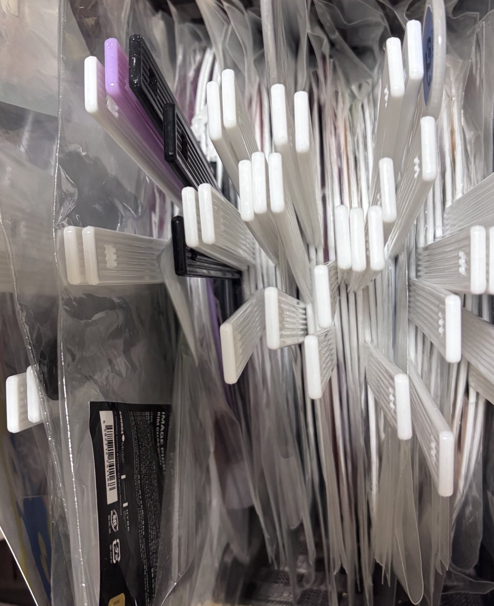 .⋆𝜗𝜚 tweet media