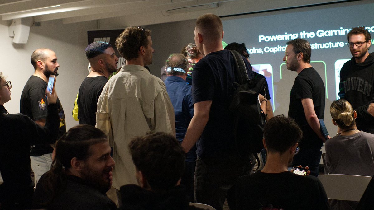 borgetsebastien's tweet image. We had full room attending our BGA Connects side-event of DevConnect @EFDevcon co-organized by @BGameAlliance x @TheSandboxGame x @suragamingteam - discussing about what will power the next wave of gaming: infrastructure, onchain economy or payments in stablecoins and easier…