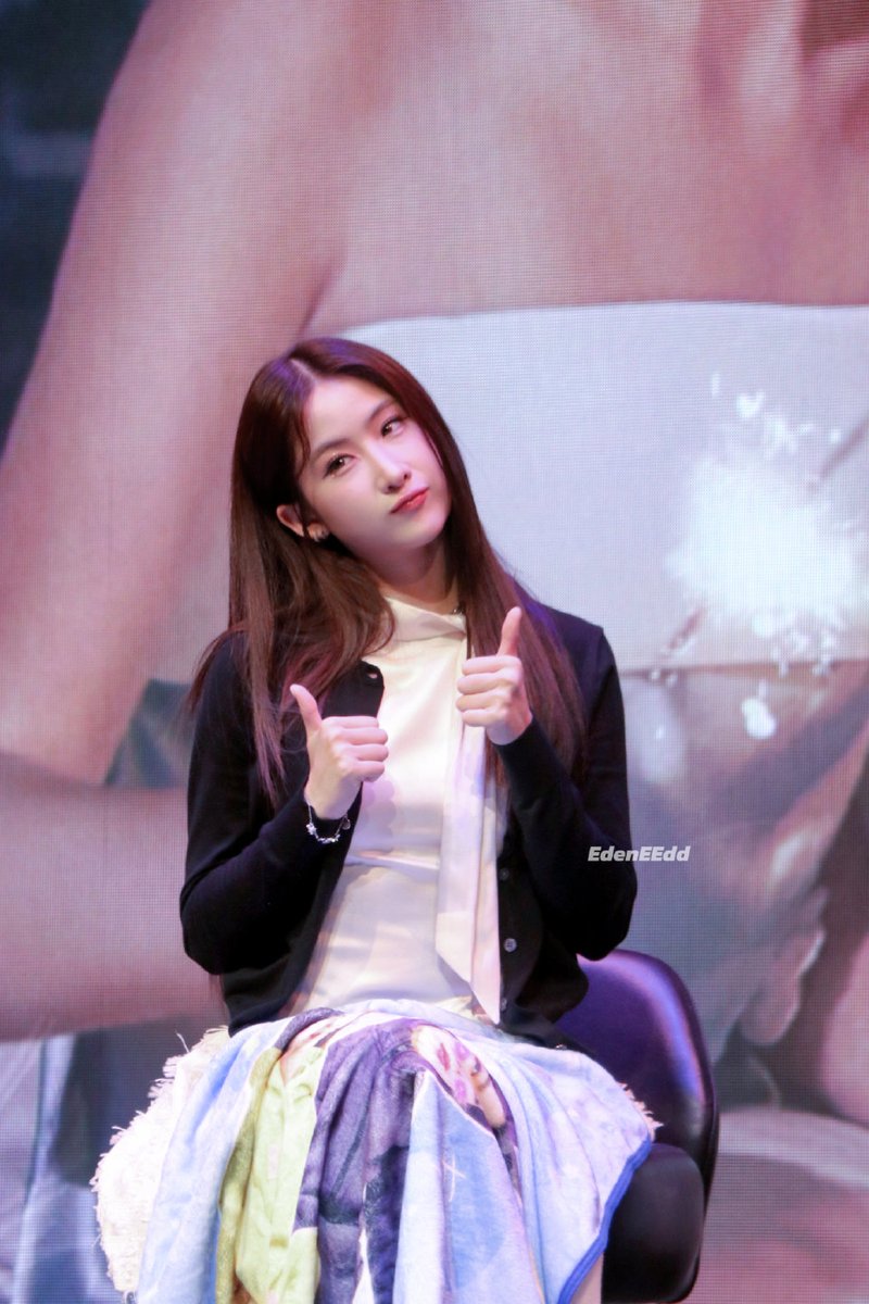 Please believe in yourself!
You are really really really strong and brave!
Always here for you 🤍

#YokoAppreciationDay
#YokoApasra #โยโกะอาภัสรา
