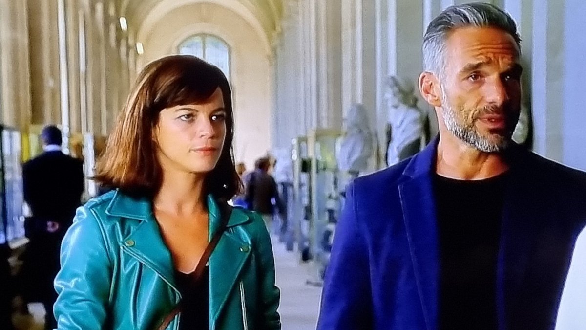 RomaillerG's tweet image. Ce duo charmant et romantique, #CommandantRocher et #Adèle, dans #Profilage 9 🎬❤️. Bon dimanche @PhilippeBas mon #acteur et #cascadeur favori, @JulietteRoudet 👍💯😘 et à vos fans 😃😘.